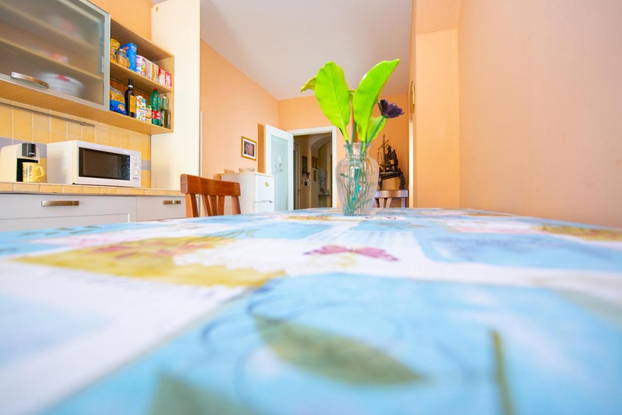 Apartamento Relax Brugnato Exterior foto