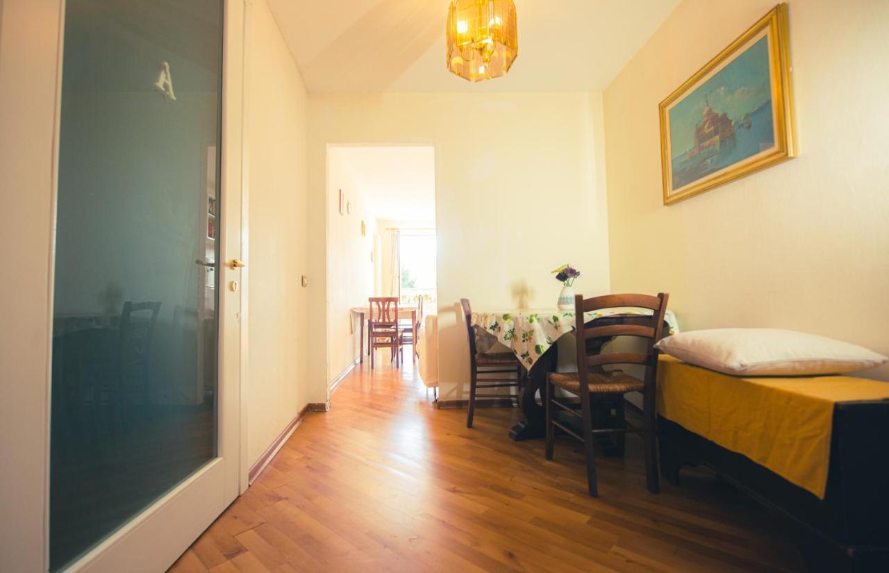 Apartamento Relax Brugnato Exterior foto