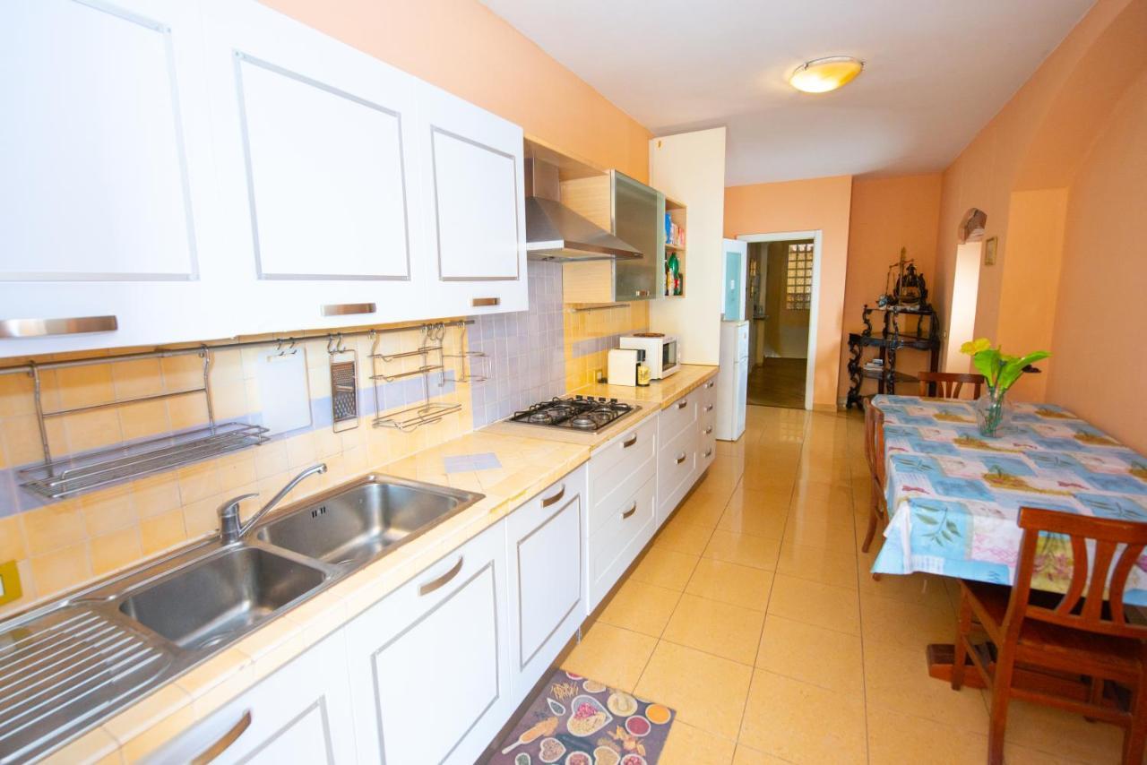 Apartamento Relax Brugnato Exterior foto